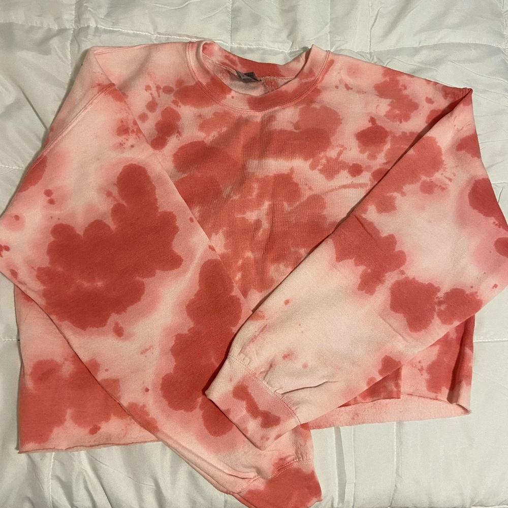 cropped red tie dye gilda sweatshirt